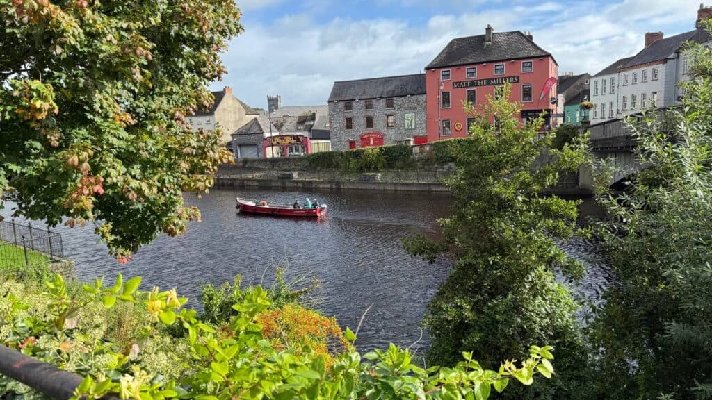 Rock of Cashel and Kilkenny private day tour from Dublin