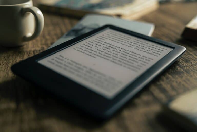 https://www.prnewswire.com/news-releases/a-groundbreaking-revolution-in-the-publishing-industry-pooksai-an-ai-powered-personalized-book-service-301891616.html