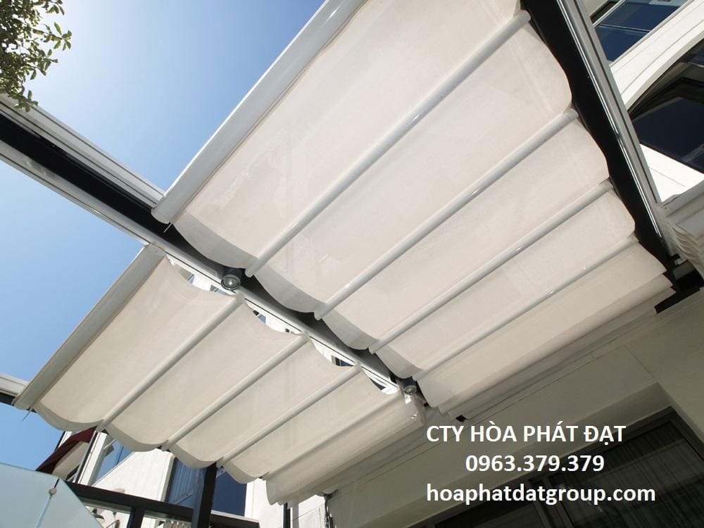 Mái xếp lượn sóng cho không gian quán cafe Mái che di động quán cafe thiết kế lắp đặt mái bạt xếp bạt kéo quán cafe giá rẻ