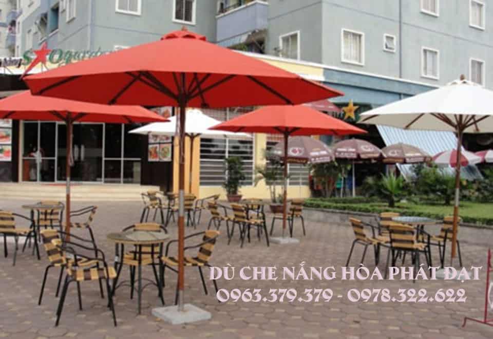 Dù gỗ trang trí quán cafe phong cách mộc