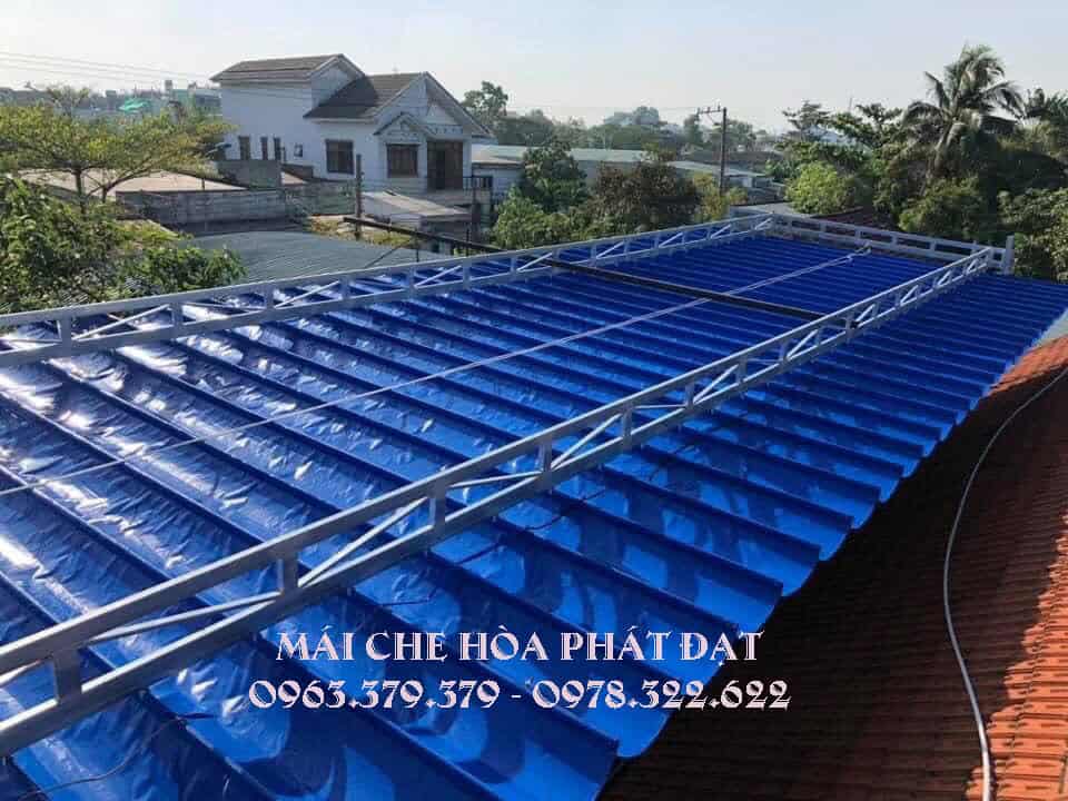 Mái bạt xếp che sân nhà Lắp đặt mái bạt xếp che sân nhà tiện lợi