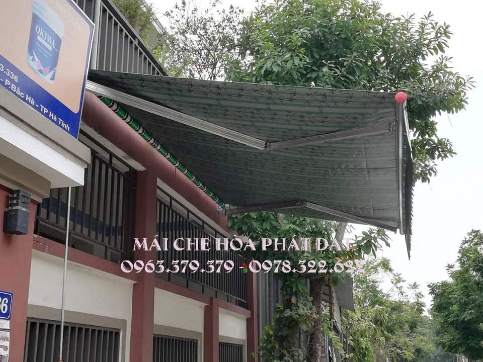 Thi công mái hiên tay quay giá rẻ Mái hiên di động tay quay chính hãng Hòa Phát Đạt