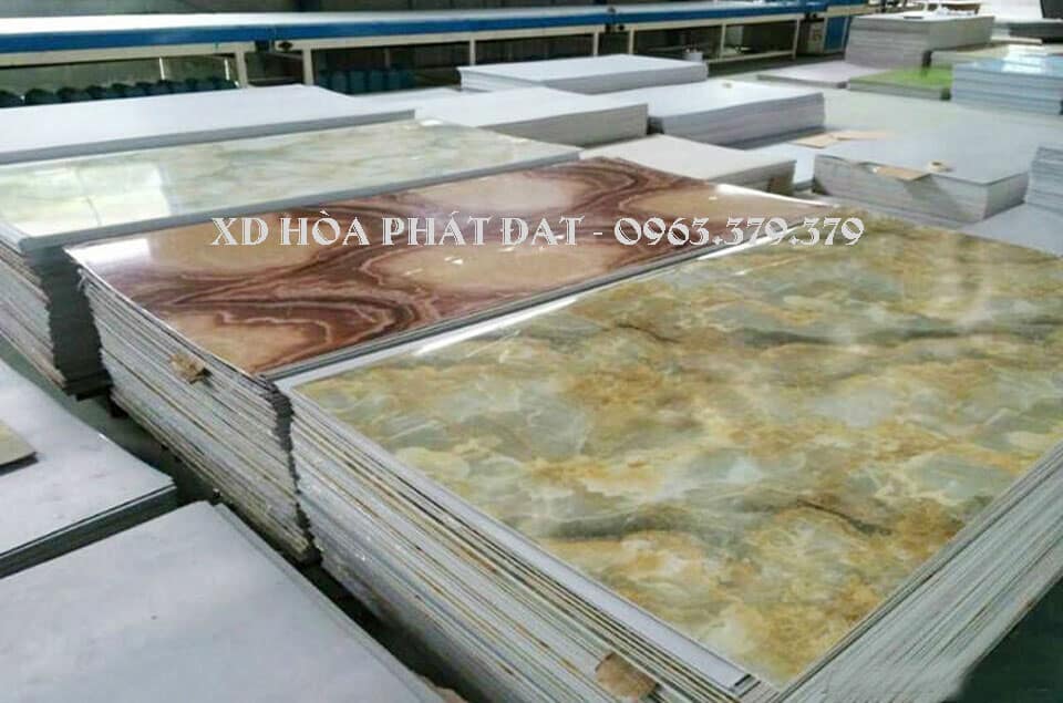 Nhà máy sản xuất cung cấp tấm ốp tường giá rẻ Nhà máy sản xuất cung cấp tấm ốp tường giá rẻ vân gỗ vân đá