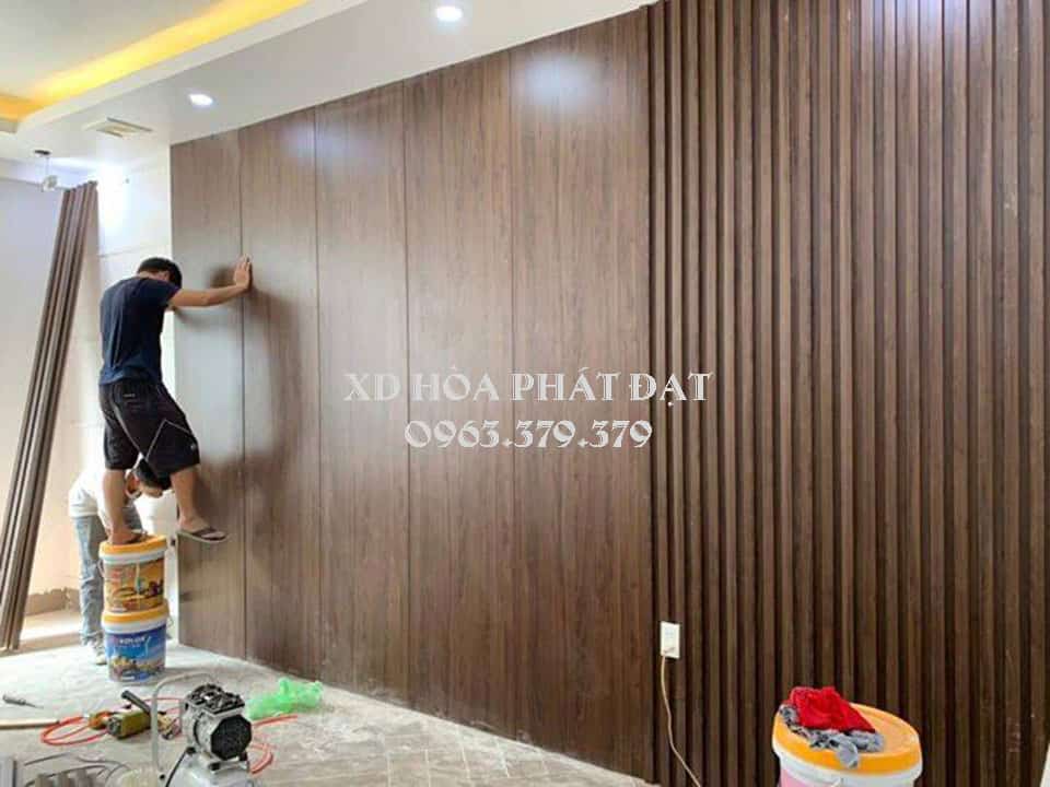 Tấm nhựa ốp tường pvc giả vân gỗ Tấm nhựa ốp tường pvc giả vân gỗ đẹp tự nhiên