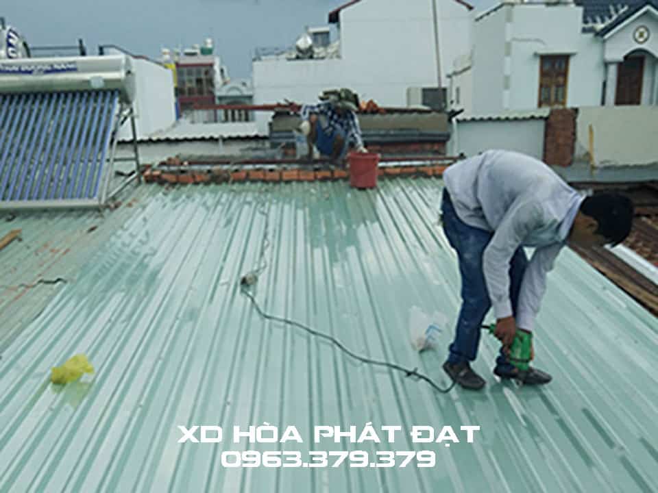 Dịch vụ lợp mái tôn nhanh chóng dịch vụ lợp mái tôn giá rẻ nhanh chóng