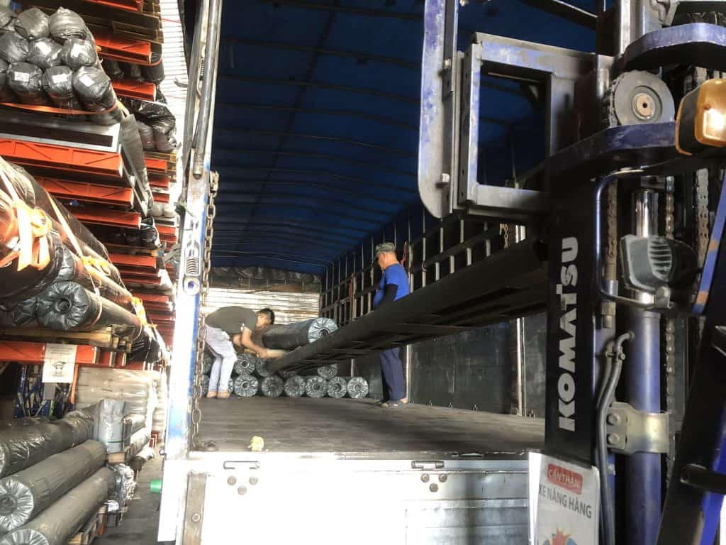 Nhà máy bạt HDPE Hòa Phát Đạt Cung cấp bạt HDPE chống thấm tại nhà máy Hòa Phát Đạt