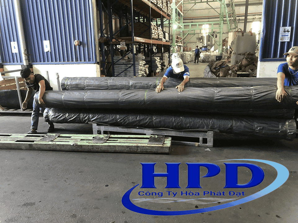 giao-hang-bat-hdpe-cho-khach-hang giao-hang-bat-hdpe-cho-khach-hang