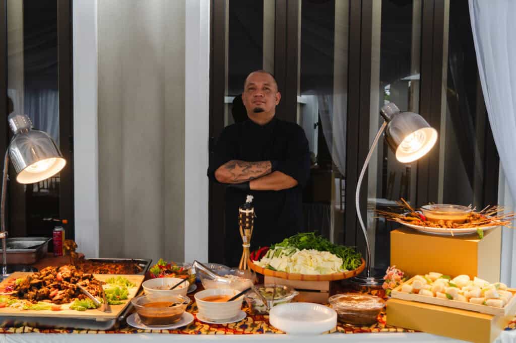 live station buffet and Hari Raya catering with halal food prepared by iDo Catering