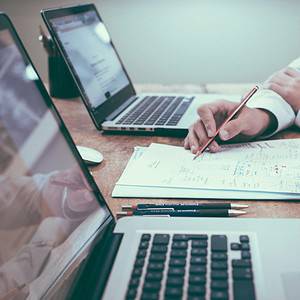 how to make cash flow in a business plan 2