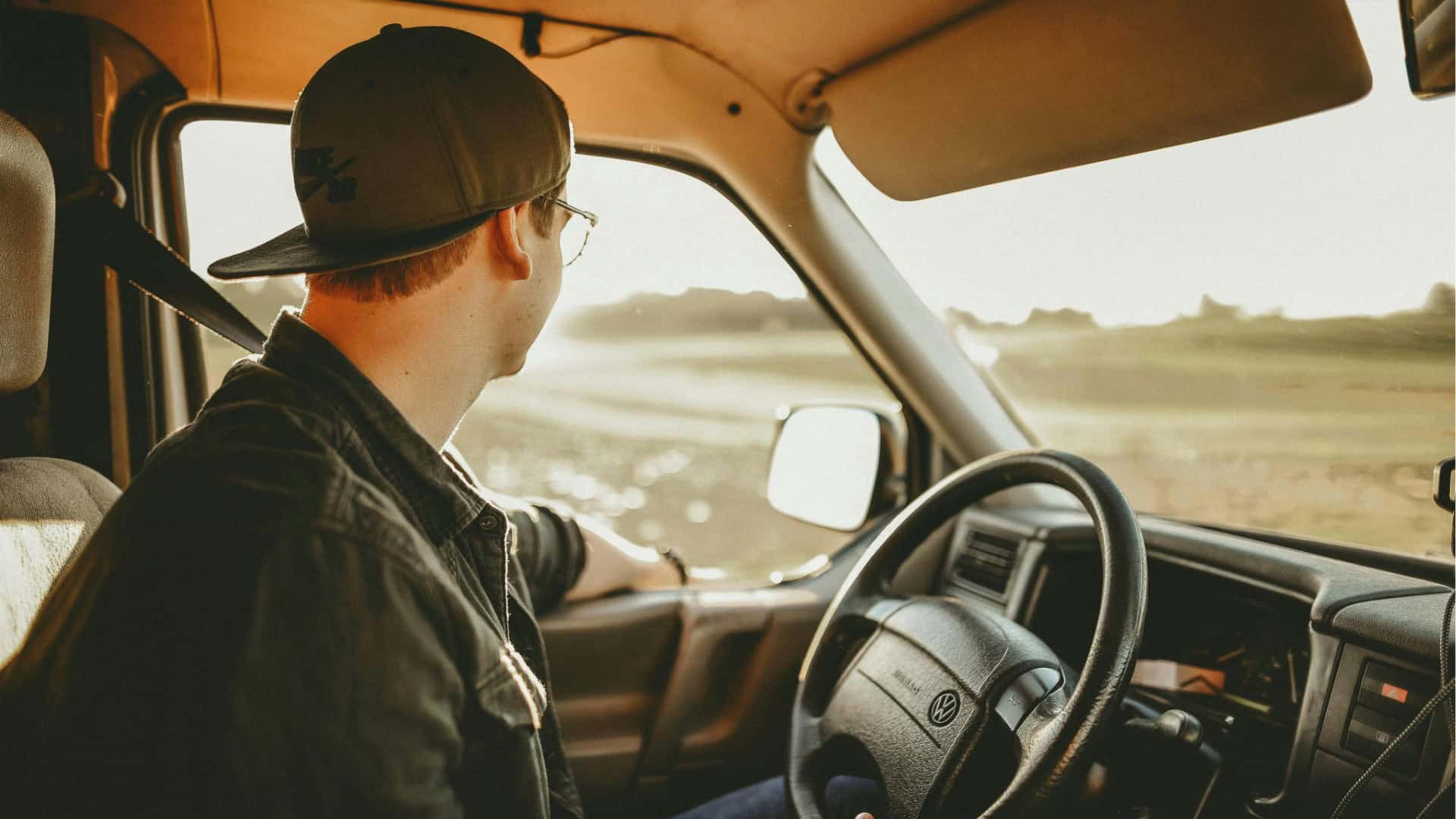 Best Ways to Get Around Ireland: Train, Bus, Rental Car or Private Driver