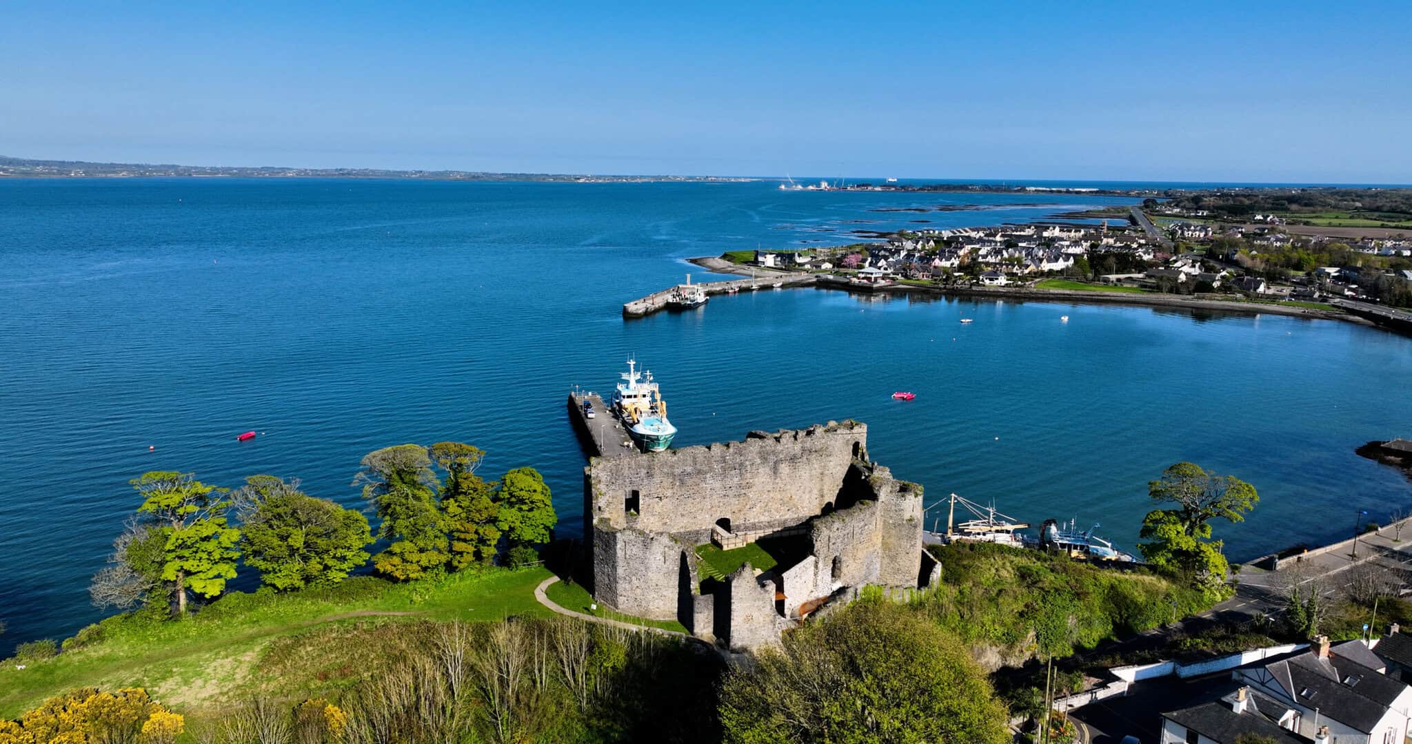 Carlingford Castle Guide: Tours, History, Prices, And Practical Tips
