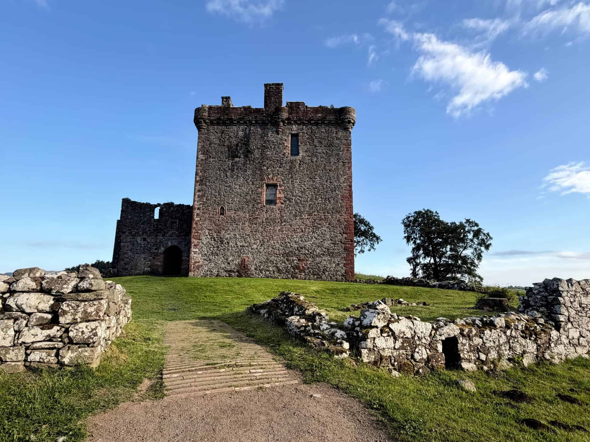 Rockfleet Castle Guide: History, Access, Parking And Practical Tips