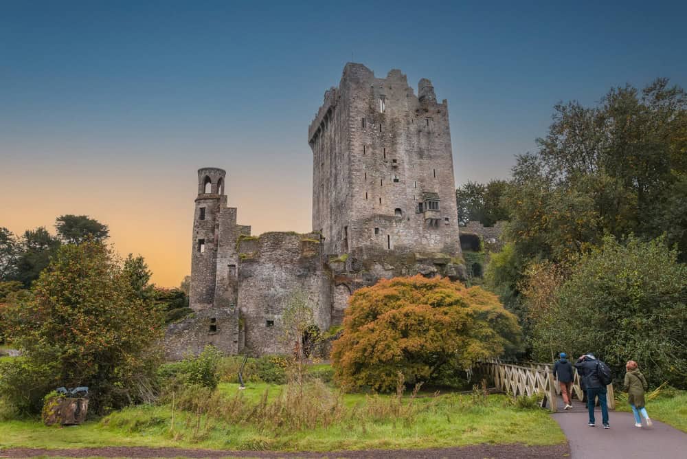 Blarney Castle Visitor Guide: Tickets, History, Gardens, And Practical Tips