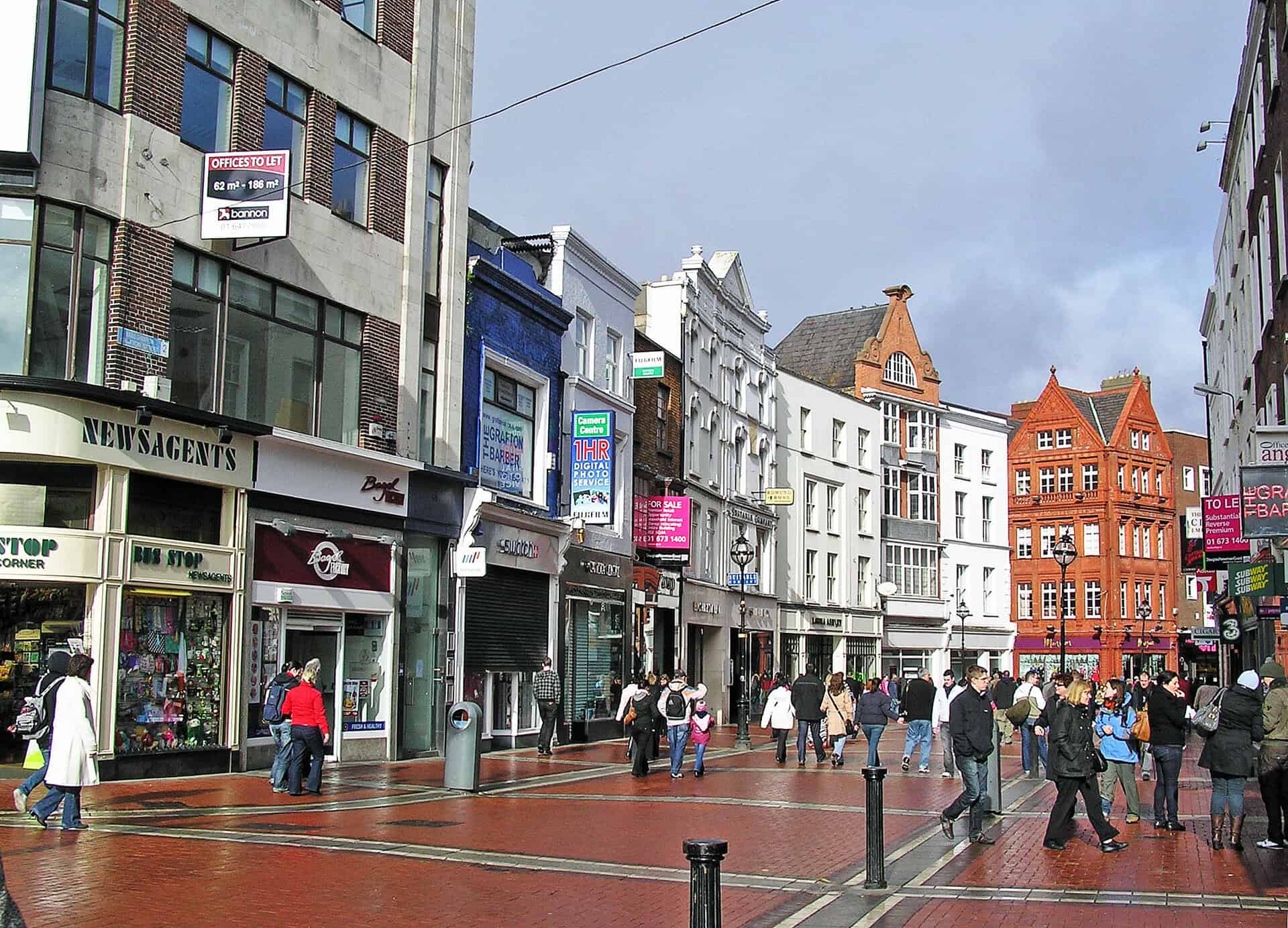 Shops and pedestrians on Grafton Street in Dublin