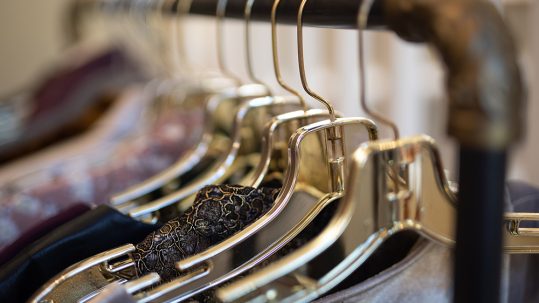 Ready to curate your own customized capsule wardrobe?