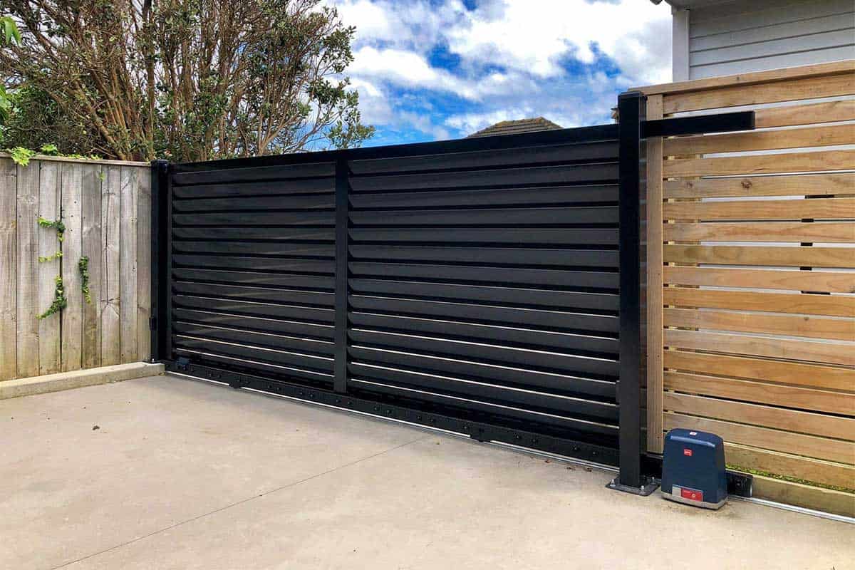 JDees Automatic Gate