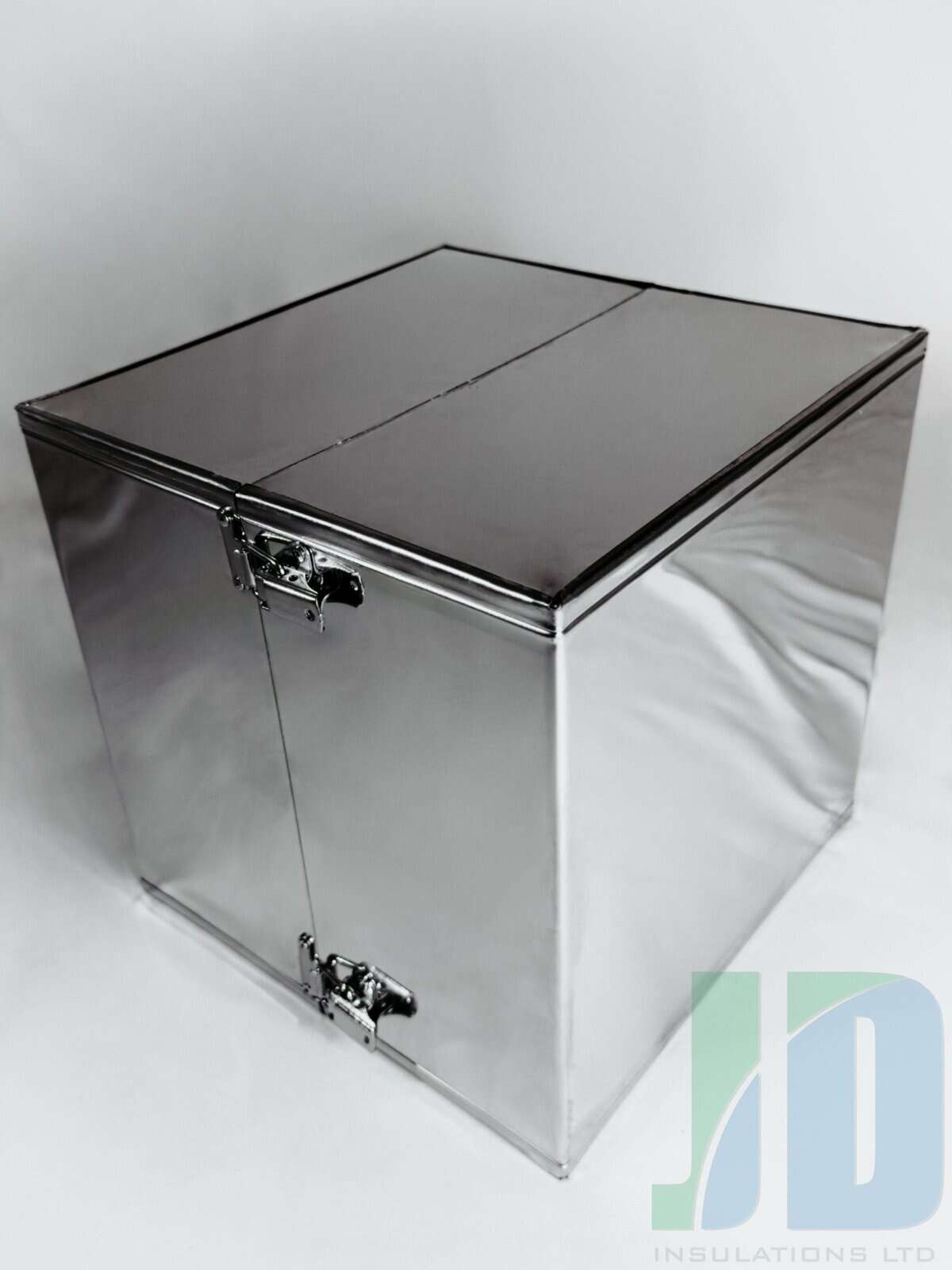 Metallic insulated box with latches, JD Insulations branding.
