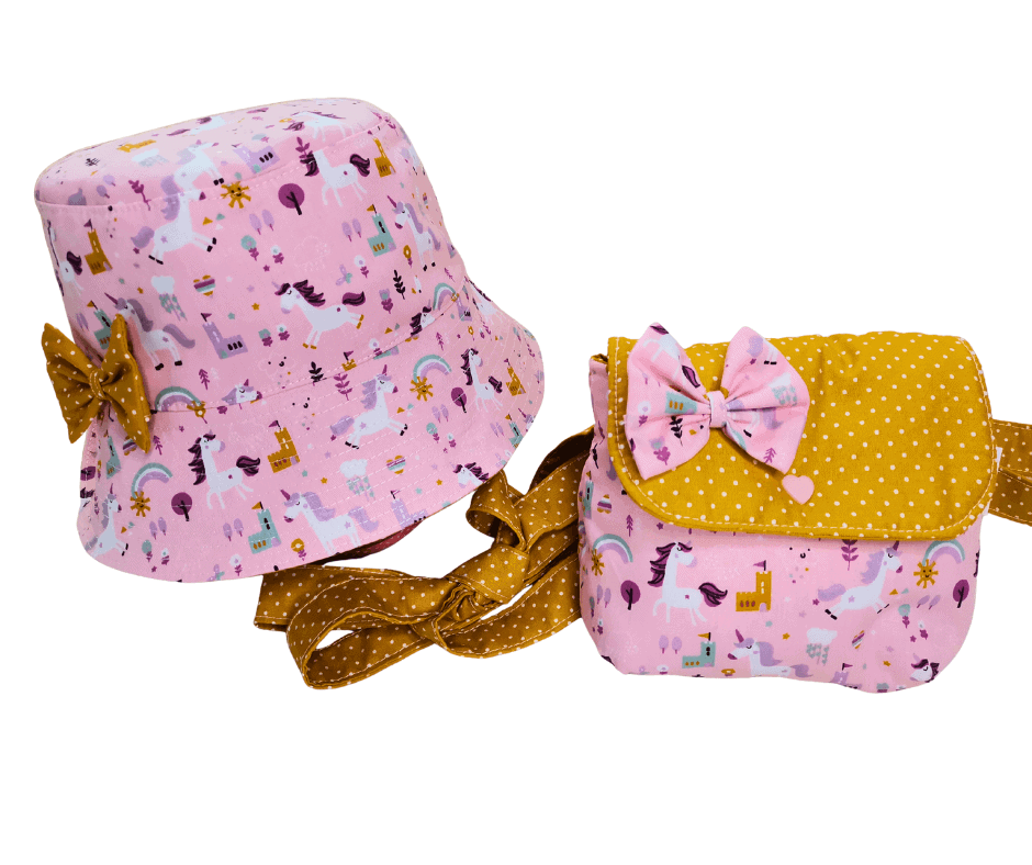 Conjunto de chapéu e bolsinha para menina