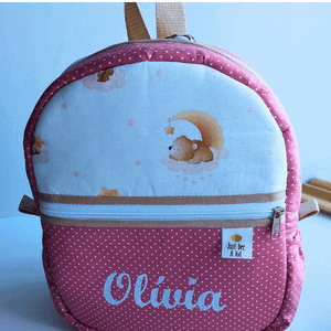 Mochila térmica, com bolsos laterais e bolso frontal com nome bordado