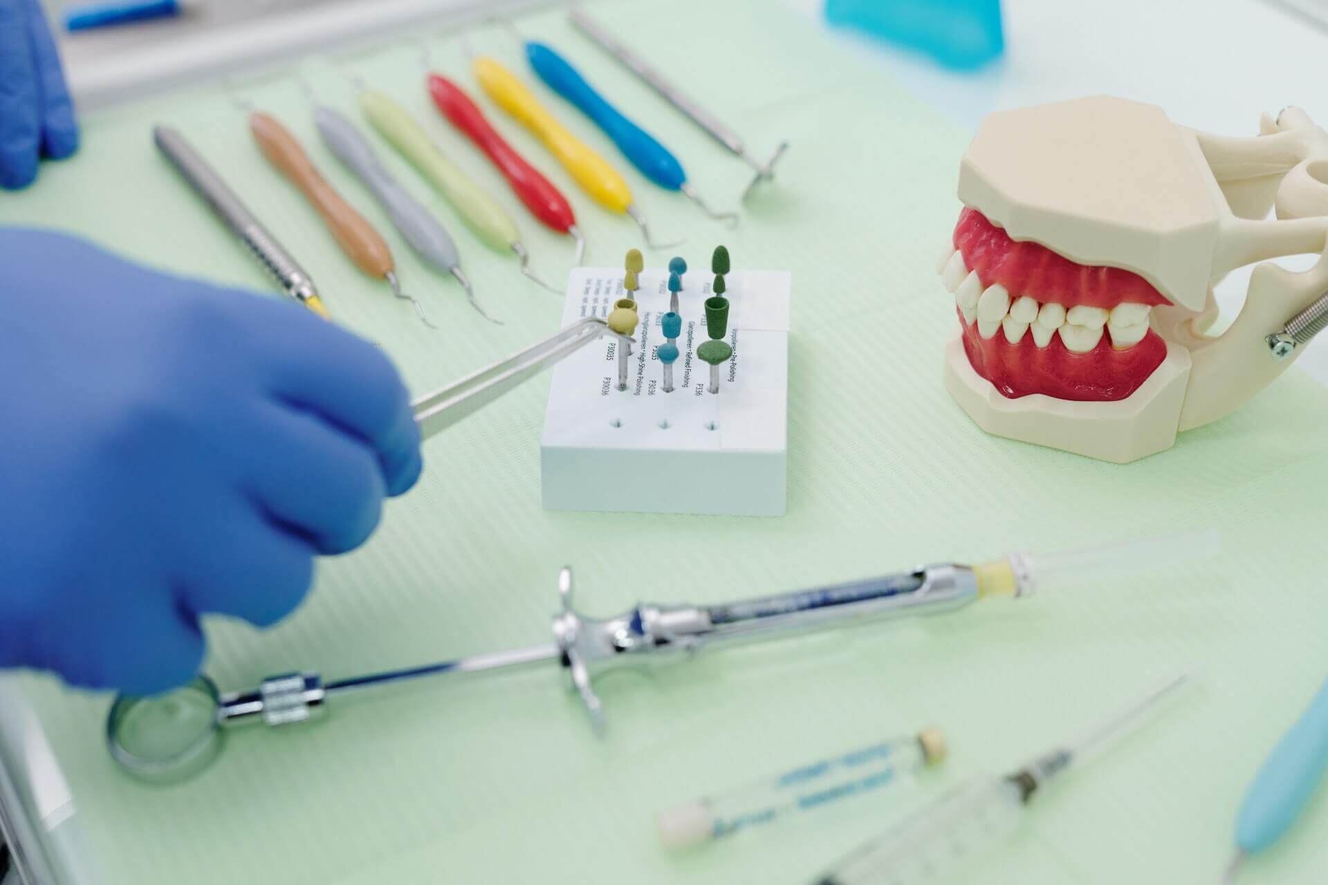 Orthodontic tools Woodland Hills and dental model, showcasing orthodontic solutions Woodland Hills.