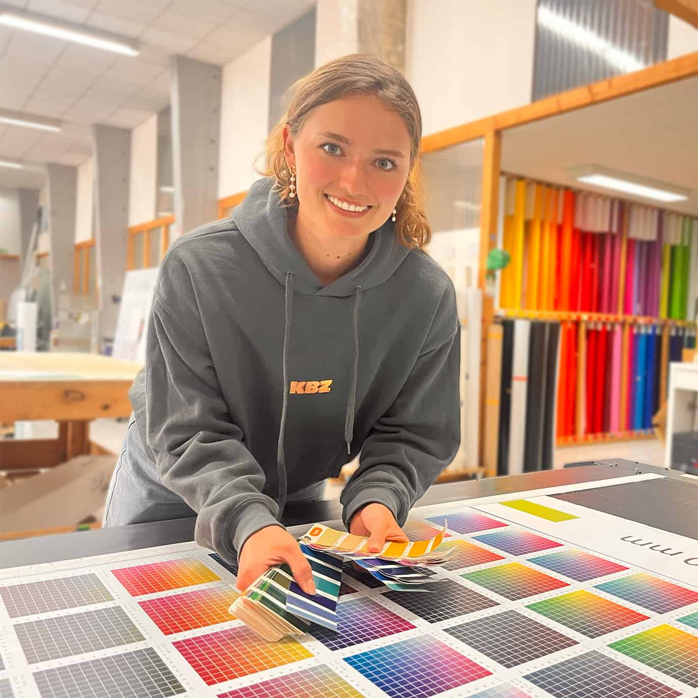 Elena Müller – Projektmanagerin Medien, Sales & Marketing bei KBZ Werbetechnik in Köln