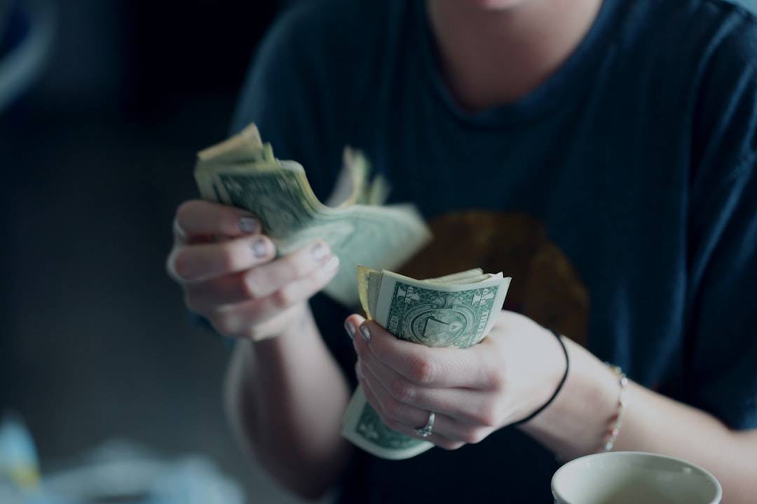 Photo lawyer, money
