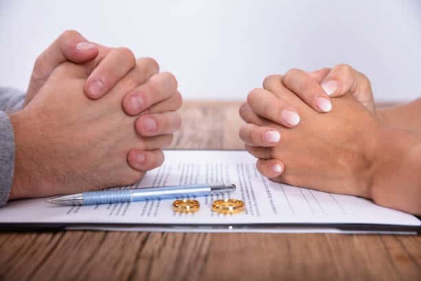 istockphoto 1037085220 612x612 1 Illustrate image can step siblings marry