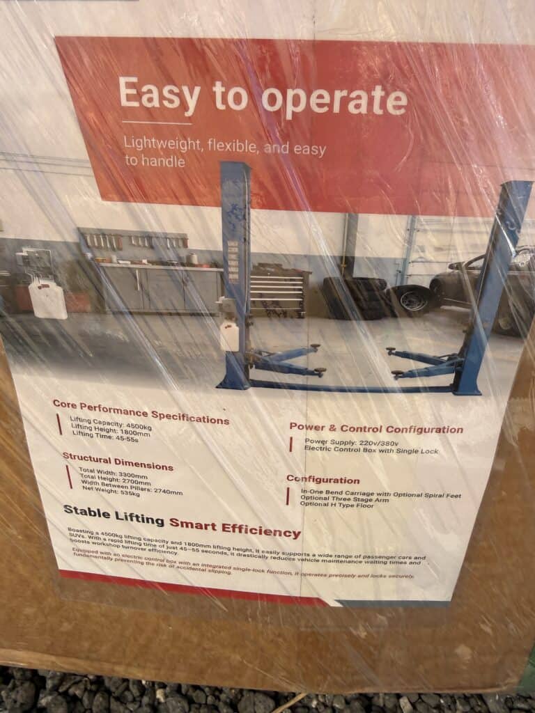Lightweight, easy-to-operate car lift with power and control features.
