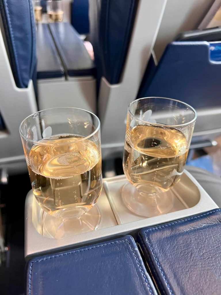 Cheap Premium Economy Flights to Europe: 3 Ways We Save $500+