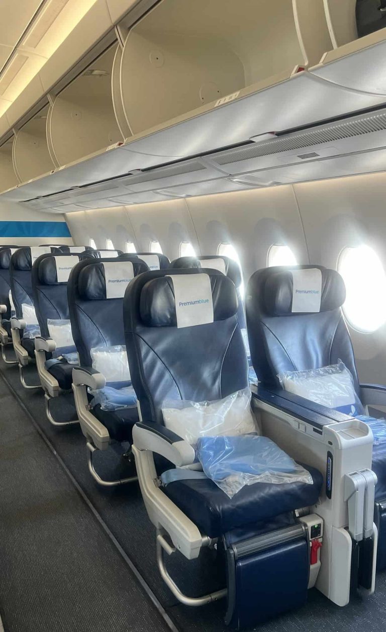 French Bee Premium Economy Review: Worth It to Paris?