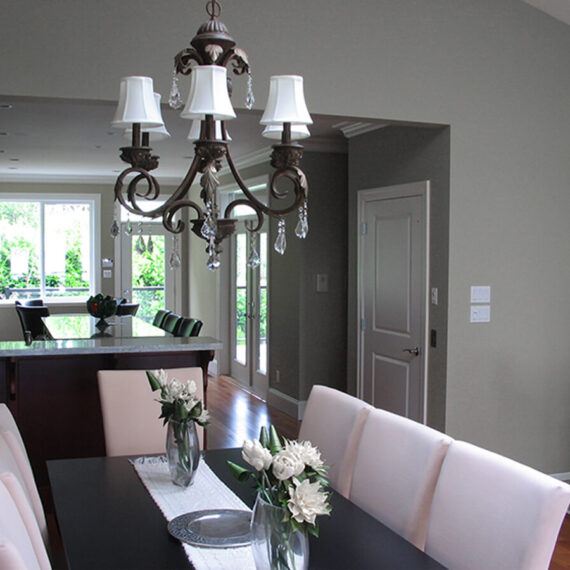 Elvoron HR/MR Home Elevator. Luxury residential lifts for custom homes. Elder care accessibility in DFW, Dallas.