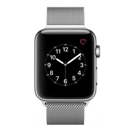 Smartwatch Apple avec affichage d'horloge analogique et bracelet en maille milanaise.