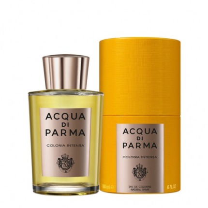 Acqua di Parma Colonia Intensa parfum et coffret cadeau élégant.
