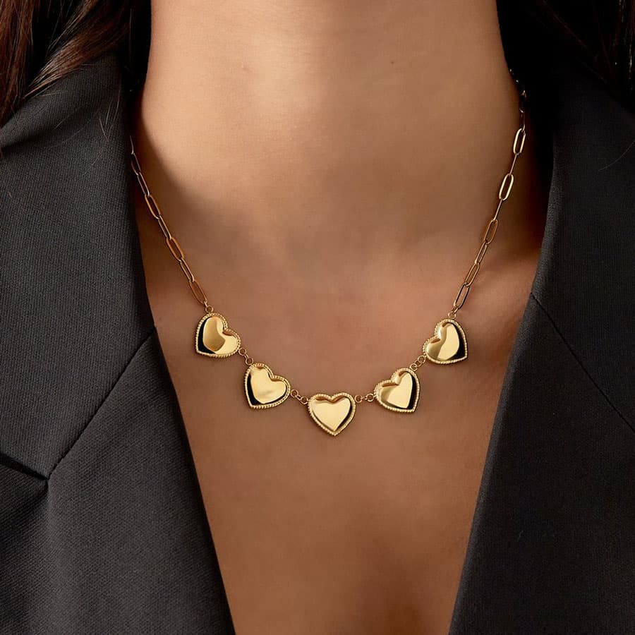 Hartjes Ketting met Goudkleurige Bedels