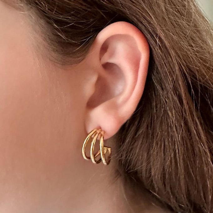 3 hoops