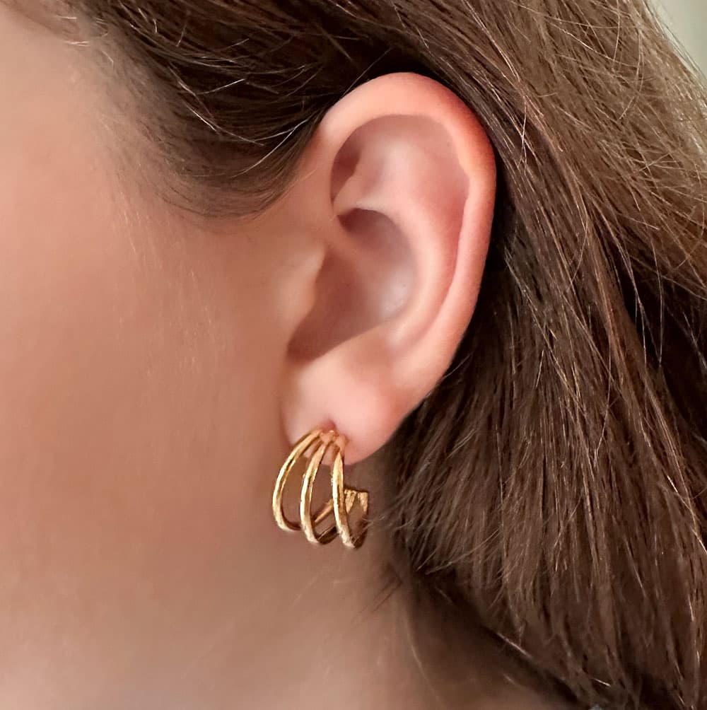 3 hoops