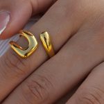 Holle gouden ring