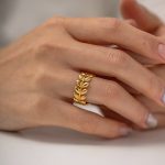 Ring met olijfblad goudkleurig