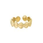 Ring met schelpjes