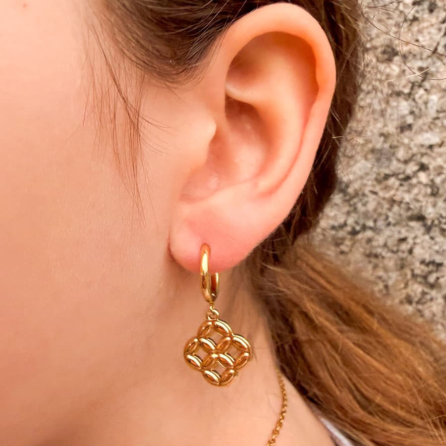 Oorbellen met keltische hanger