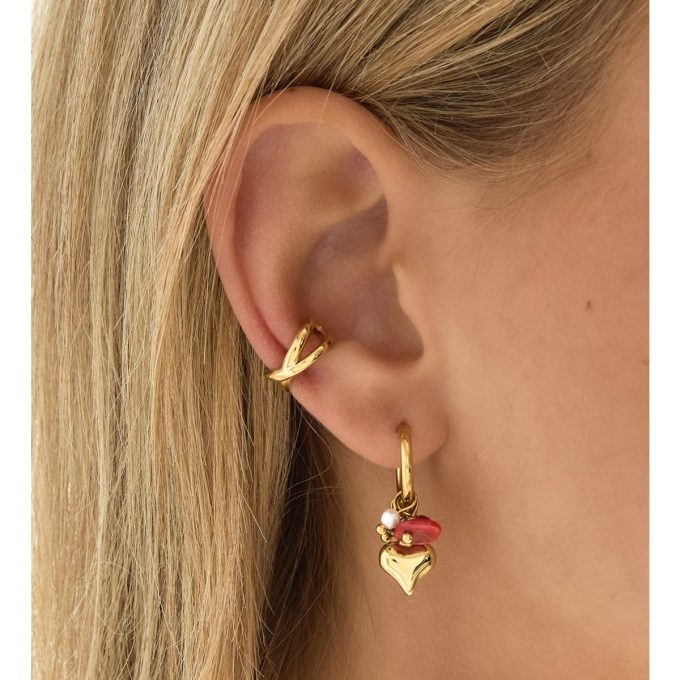 Earcuff goud - op model