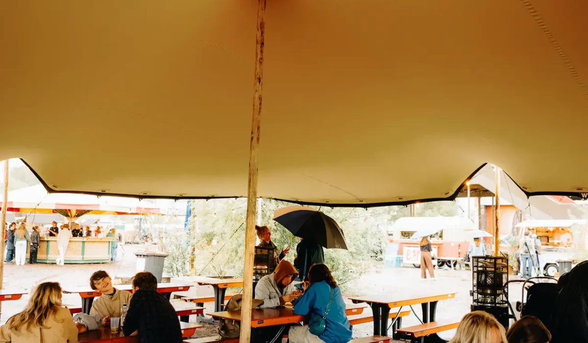 Qtents HQ8 stretch tent in sand canvas