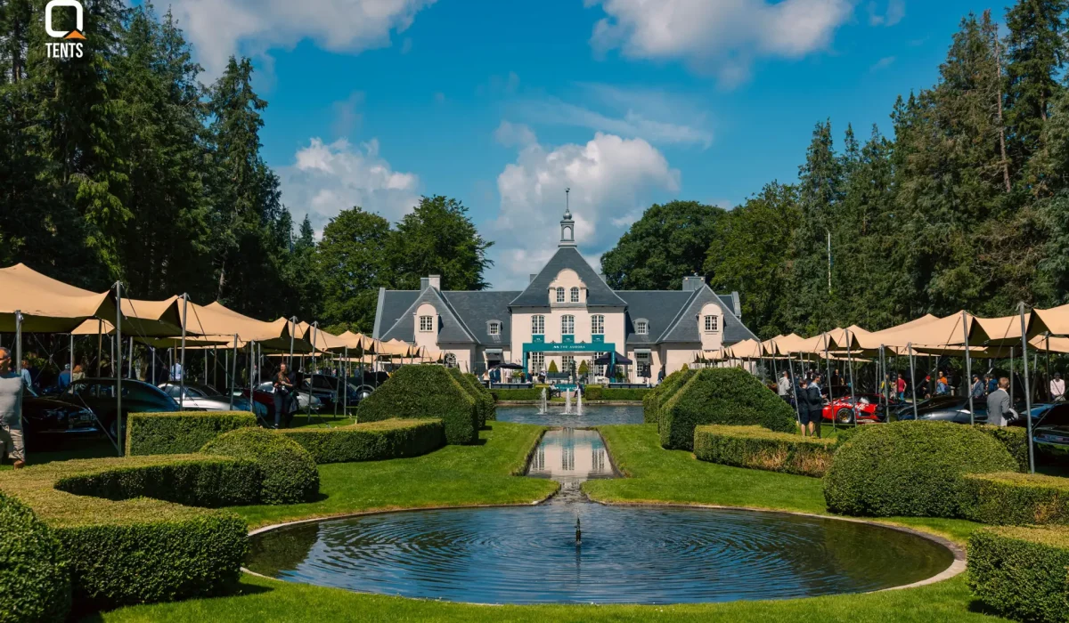 Majestic Marquees tent installation at The Aurora, Sweden