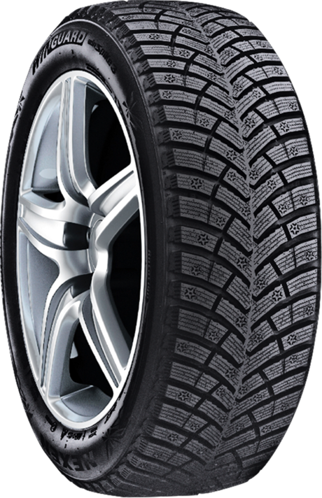 Nexen Winguard Winspike 3 P235/65R17 winter tire on alloy wheel.
