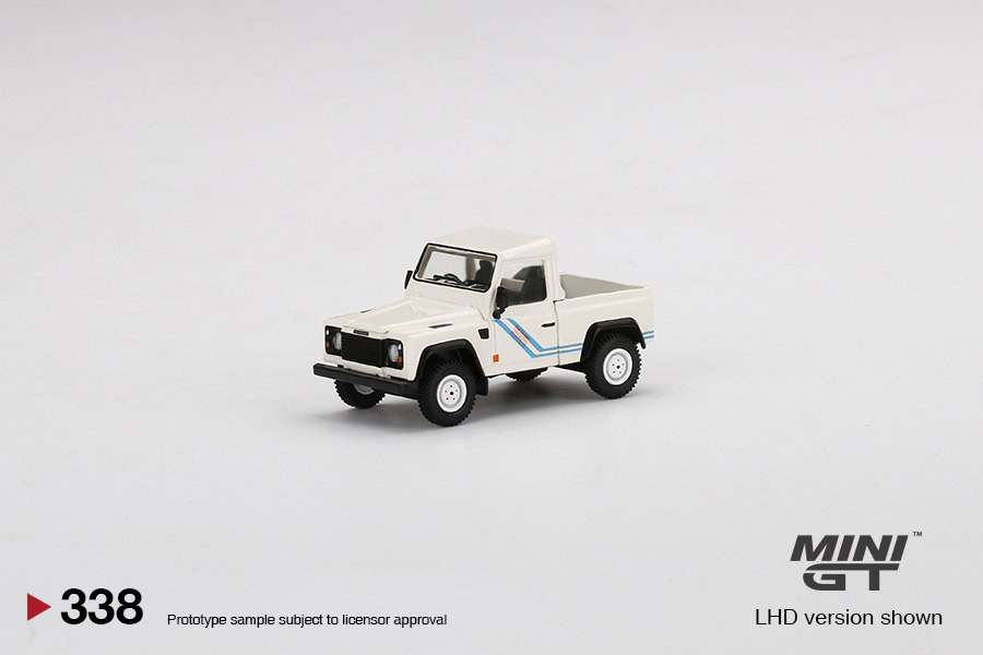 1:64 Land Rover Defender 90 Pickup White