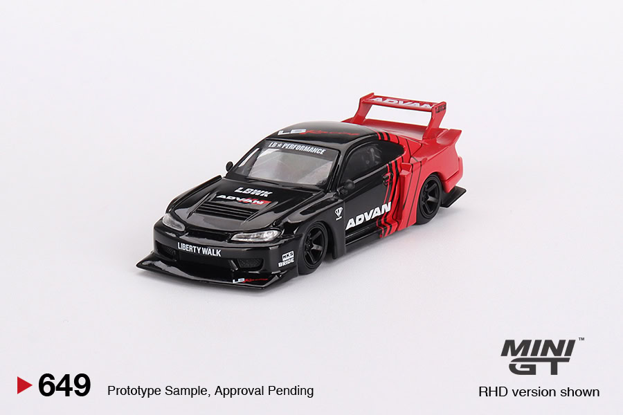 1:64 Nissan Silvia (S15) LB-Super Silhouette ADVAN