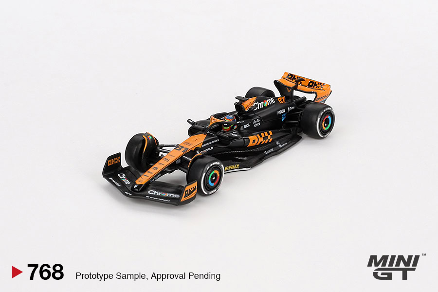 1:64 McLaren MCL60 #81 2023 F1 Japanese GP 3rd Place Oscar Piastri