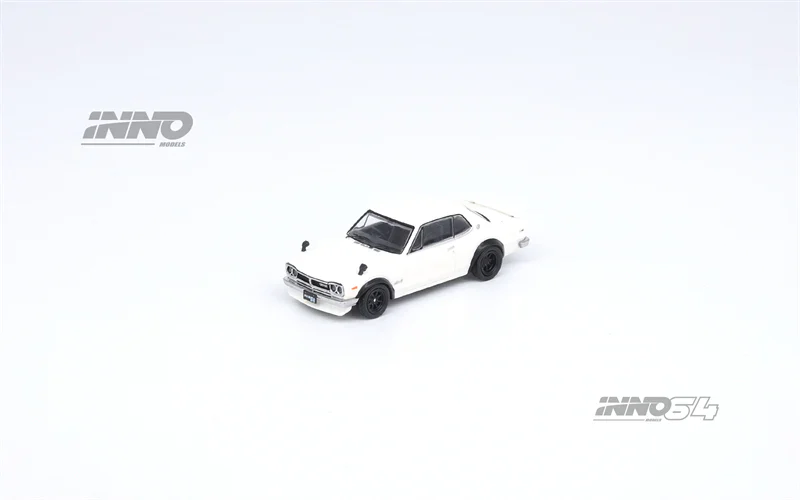 1:64 Nissan Skyline 2000 GT-R (KPGC10) White - obrazek 2