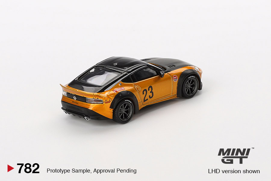 1:64 Nissan Fairlady Z LB-WORKS Gold - obrazek 2