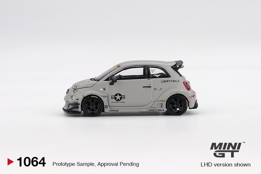 1:64 Abarth 595 LB-WORKS x Abas Works Fighters - obrazek 3